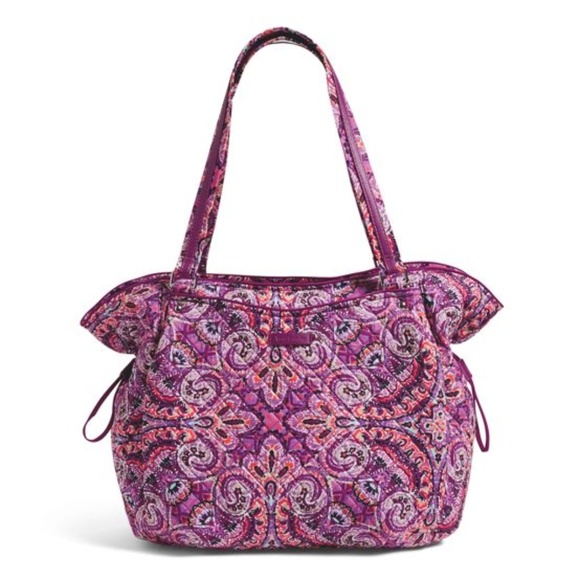 Vera Bradley Handbags - Vera Bradley Glenna Tote in Dream Tapestry